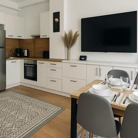 Norah - Liget * Fonyod