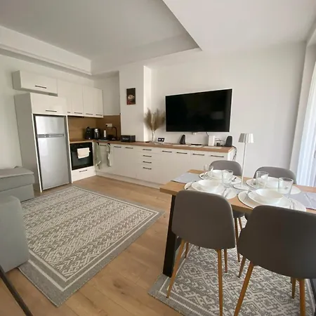 Norah - Liget * Fonyod